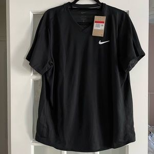 MENS Nike Sports/Tennis Shirt **new with tags**